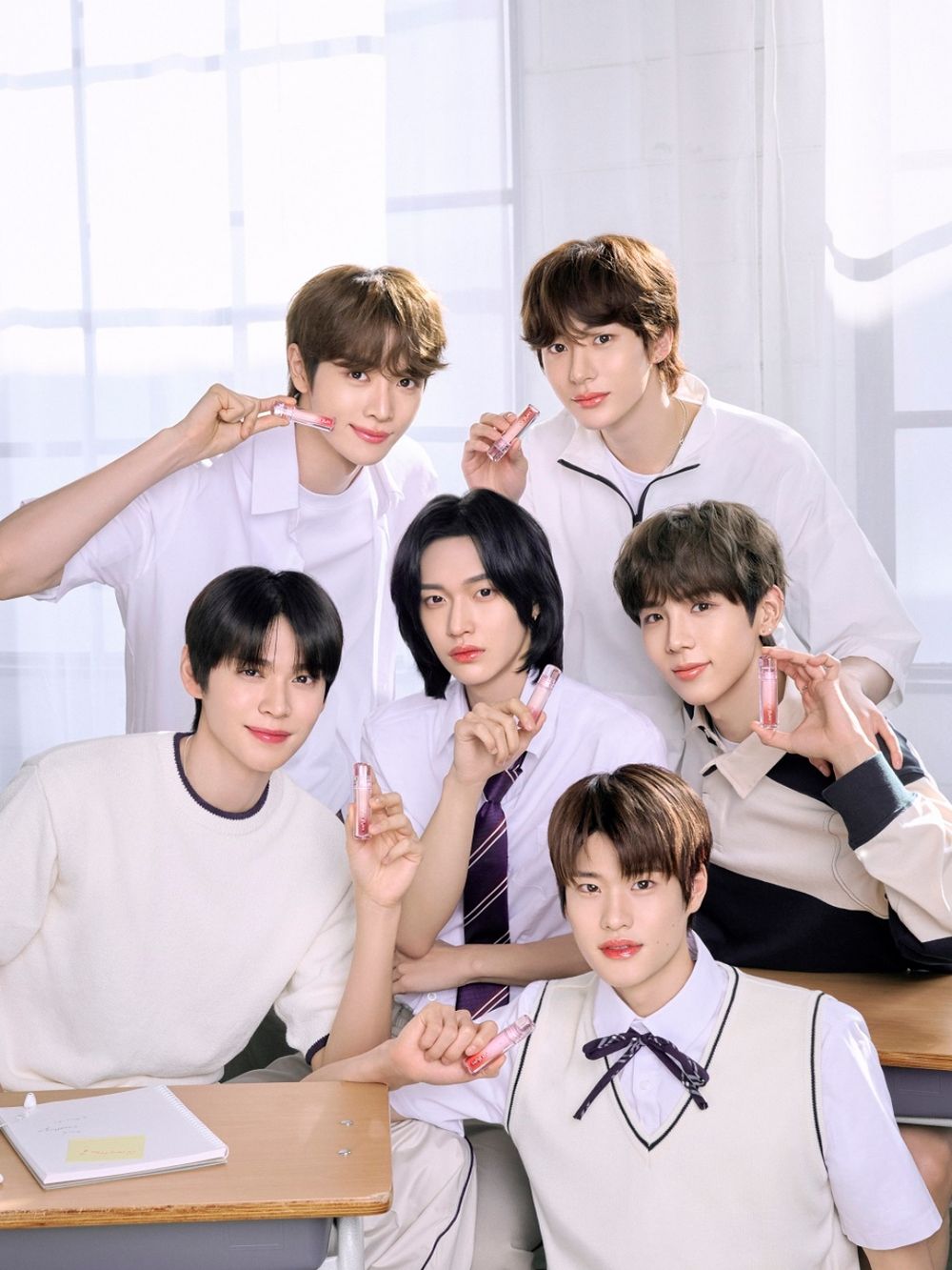 BRIIZE們的驕傲！RIIZE接下ETUDE代言，首推「水光嘟唇釉」豐翹程度直逼豐唇針！-3