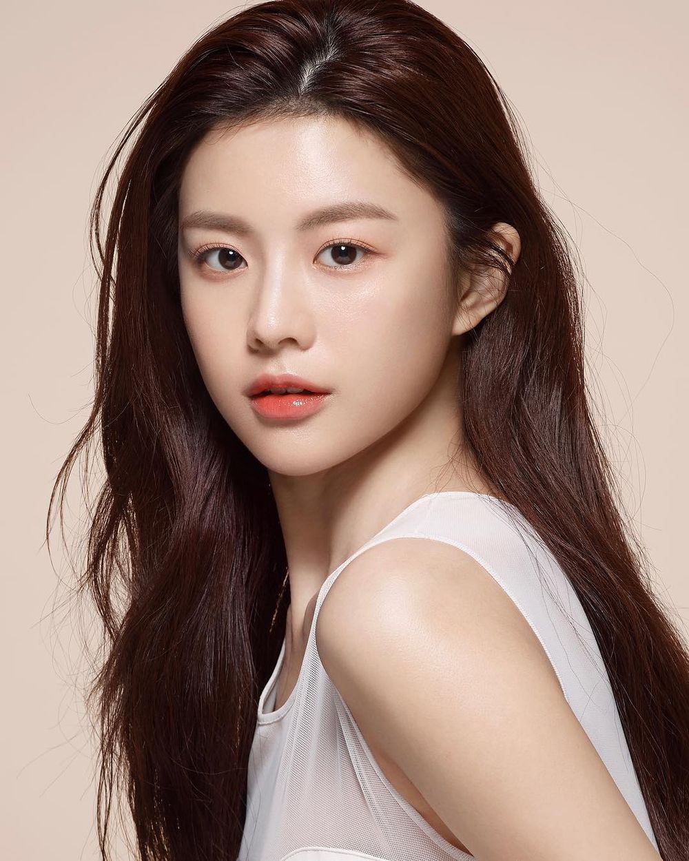 韓國整形模板盤點！aespa Karina的臉韓妞最愛、新一代神顏盧正義，最後一位根本以為是P圖美女！-5