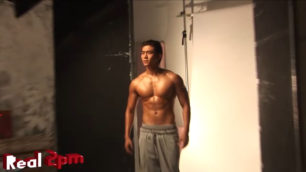  歷代擁有「頂級顏值身材」男偶像代表Top7！SVT珉奎、圓佑稱霸四代，BTOB「他」壯到嚇翻全網！-12