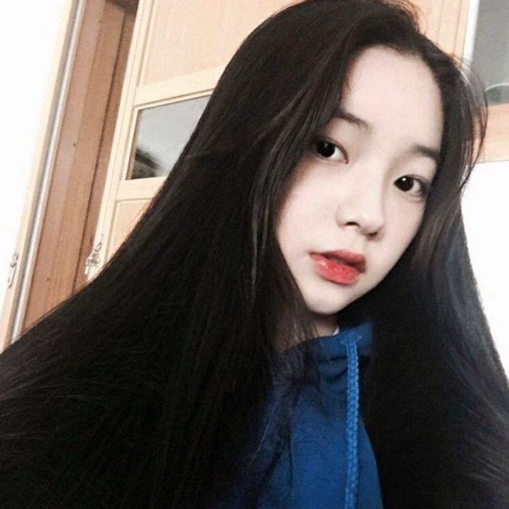 韓網評選「臉讚出身」女偶像！Minji、Sullyoon居然是同班同學，這位女愛豆出道前就已是小網紅！-4
