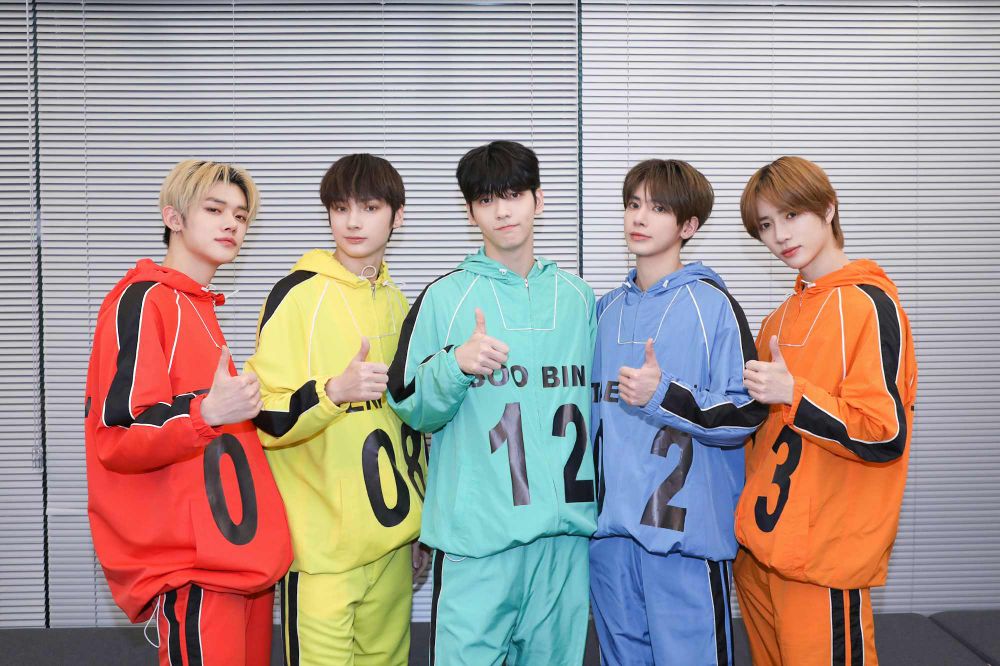 韓網熱議五大「小學生總統」韓團歌手！IVE、TXT演唱會現場充滿小學生尖叫，Stray Kids深受10代粉絲喜愛！-9