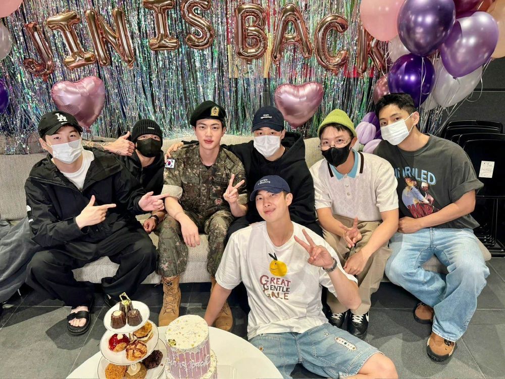 Jin後面下一個是J-hope「BTS退伍時間線整理」V金泰亨特警裝簡直殺瘋了！-1