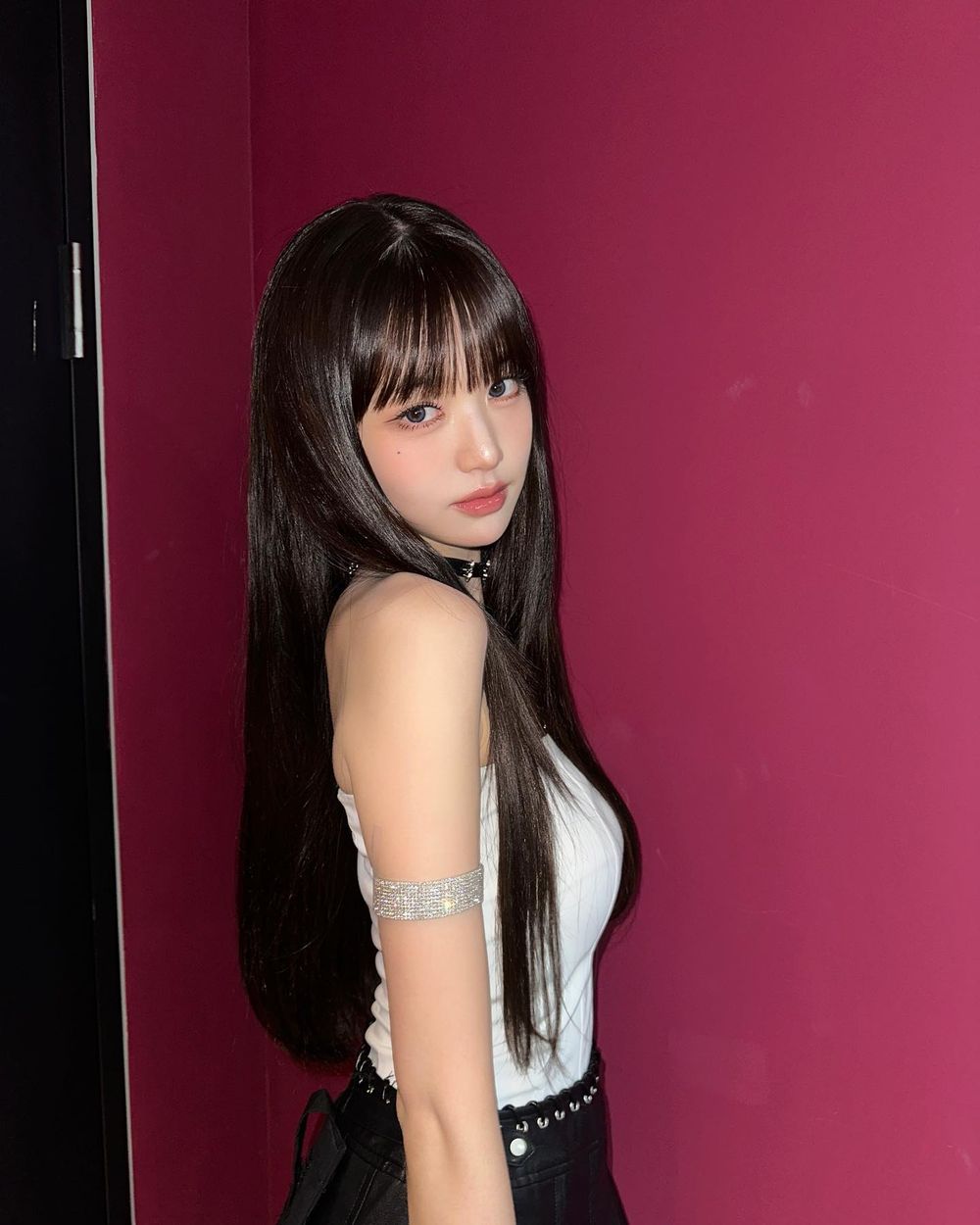 韓網熱議6位女團成員高顏值畢業照！Sullyoon、子瑜校花等級，張員瑛評價超兩極，完全沒有黑歷史的最美高中生是她！-5