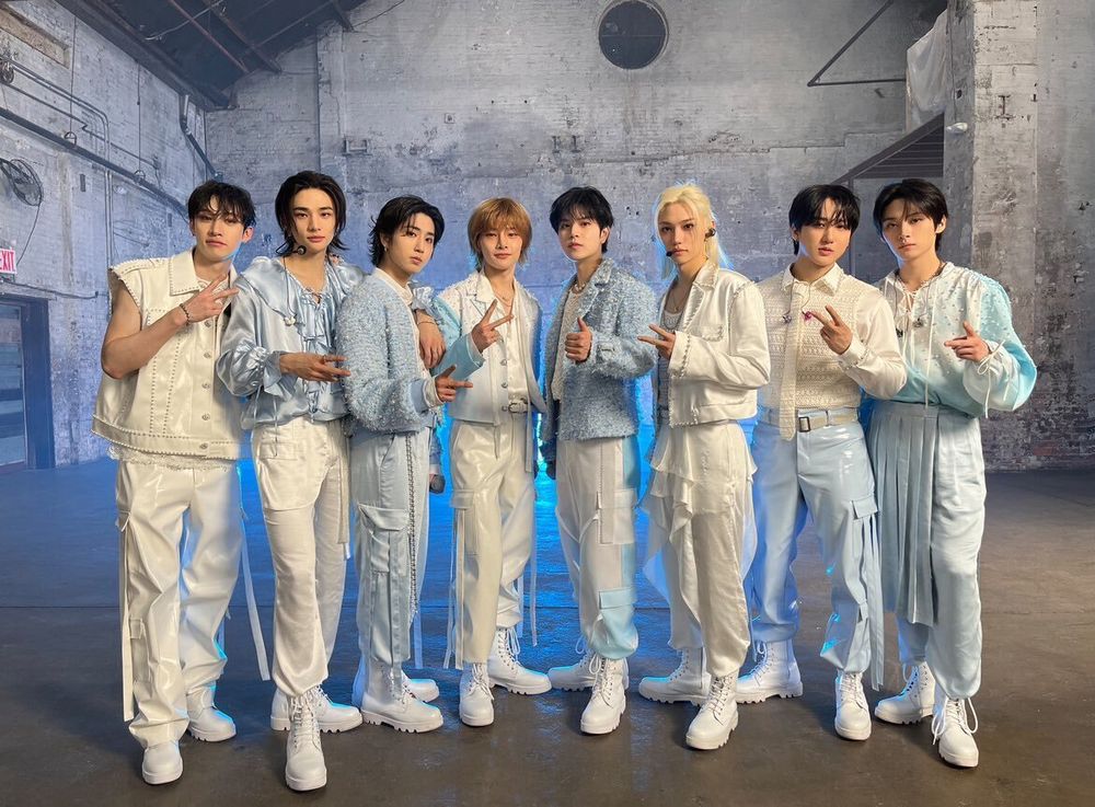 6月韓國男團品牌評價TOP10出爐！BTS成員合體慶祝11週年，Stray Kids第五，這團連續6個月拿下冠軍！-13