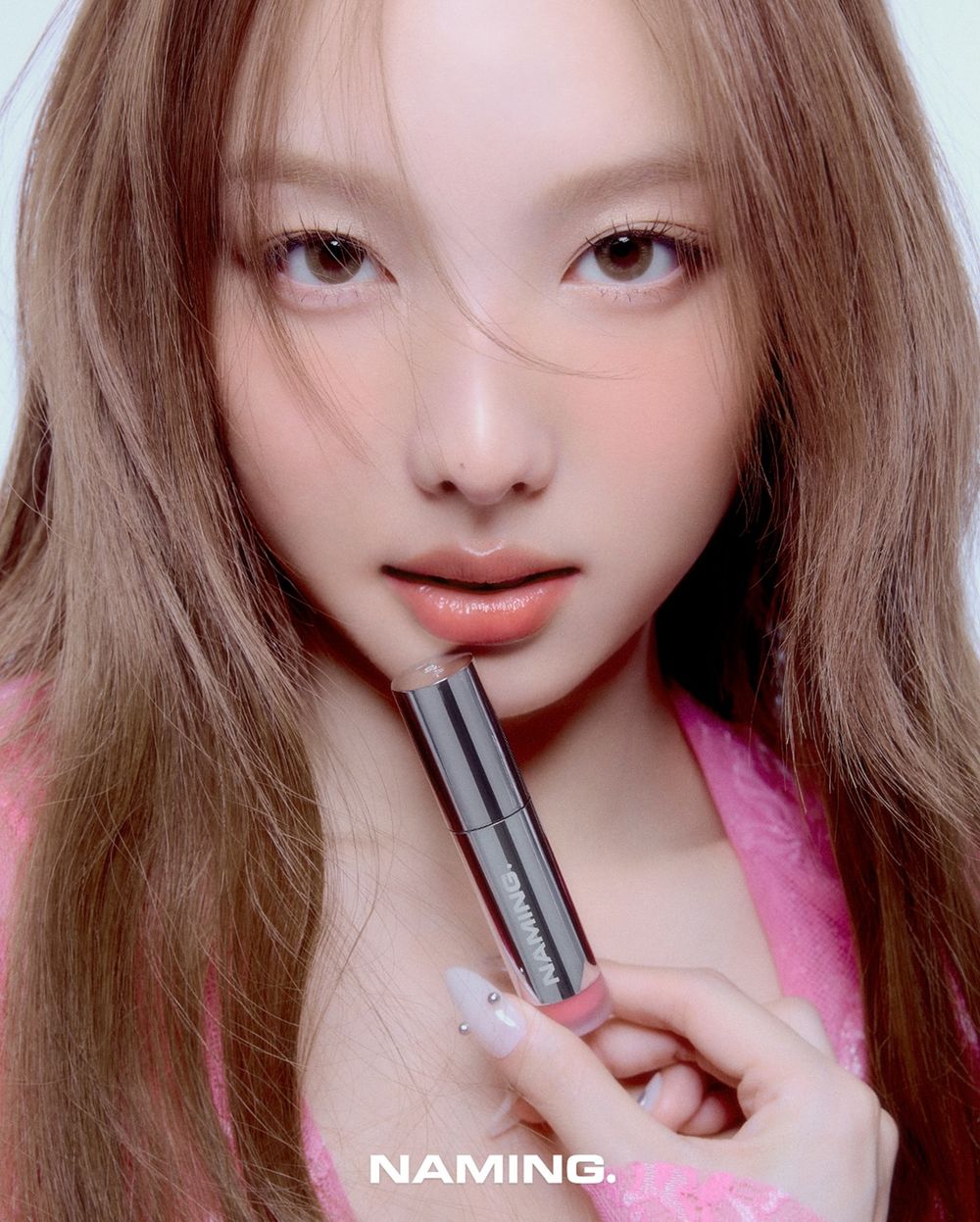 神顏團TWICE美妝資源狂炸！Mina、子瑜、娜璉，日本廣告商全拿下，「這位」是首位全球大使！-2