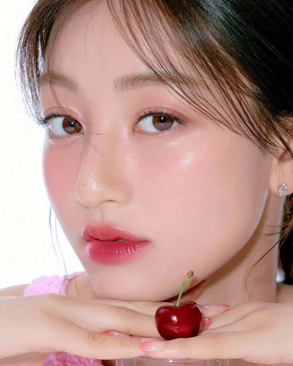神顏團TWICE美妝資源狂炸！Mina、子瑜、娜璉，日本廣告商全拿下，「這位」是首位全球大使！-15