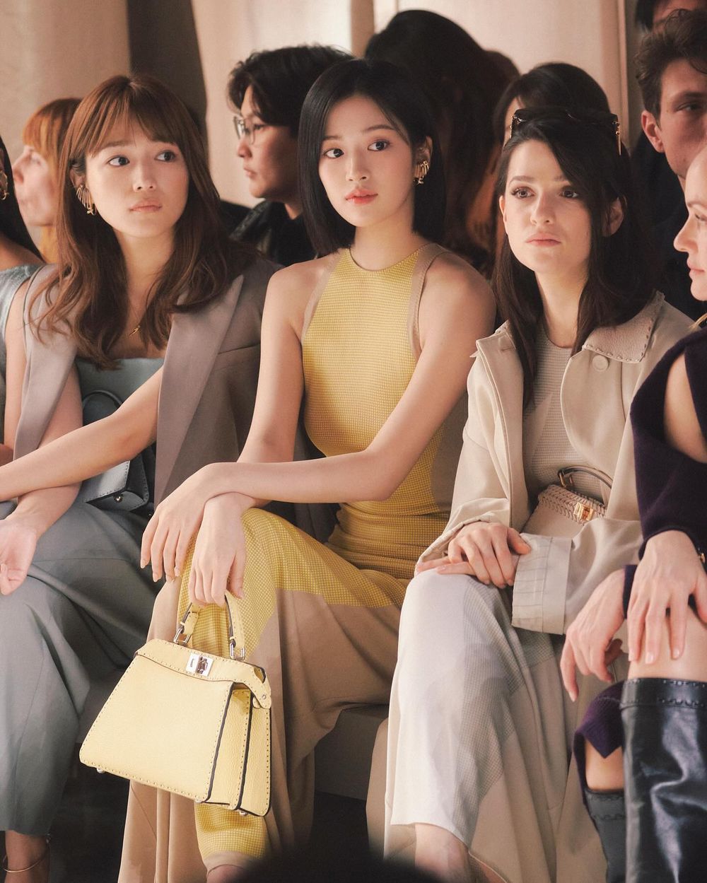 五代女團代言之冠！IVE安俞真手握各類商品代言，廣告拍攝無數、真不愧是神顏安狗狗！-17