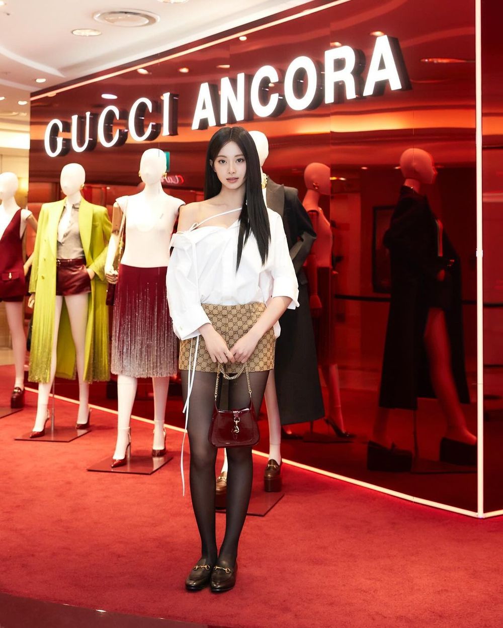 子瑜終於要Solo了！營業力開啟Gucci、YSL都來搶人？！粉絲集氣順勢拿下精品代言！-3