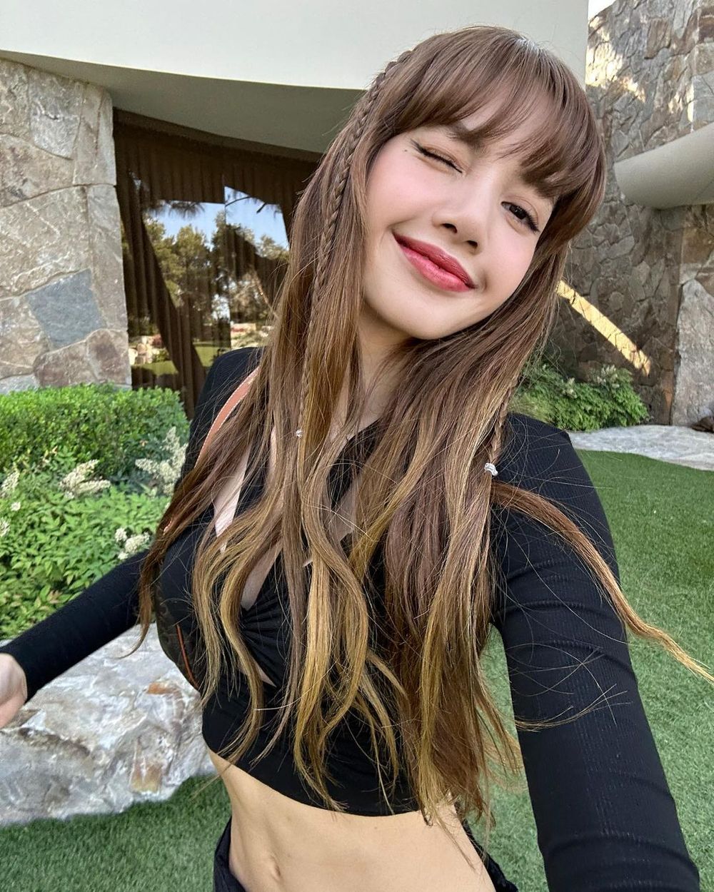 開箱BLACKPINK四仙女的家！Rosé坐擁漢江無敵美景、金社長Jennie家在超級豪宅區？！-11