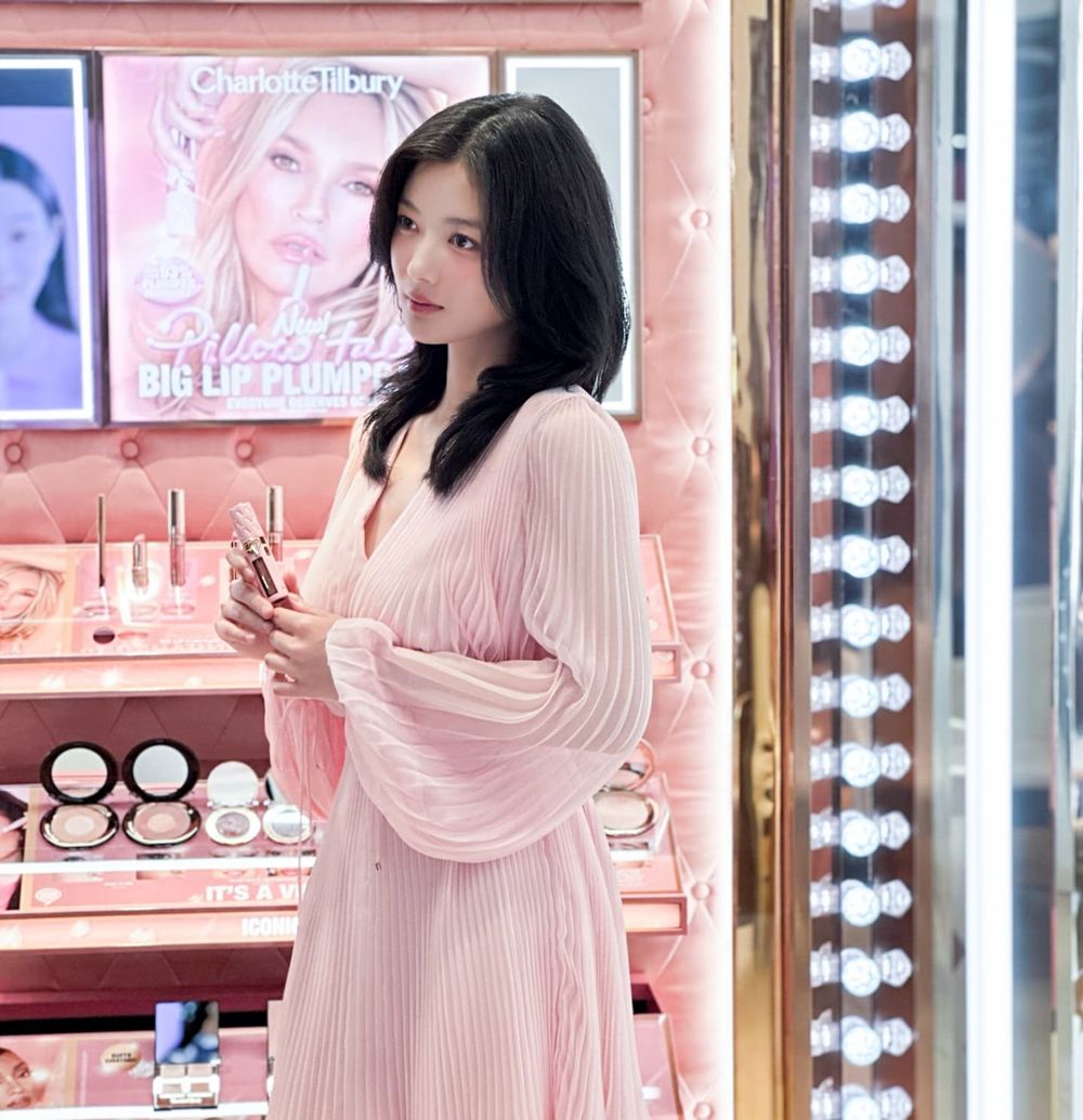 2024韓國最有錢女演員排行榜公布！國民天后IU、20代女演員都上榜，首富竟是最淳樸仙女貴婦！-4