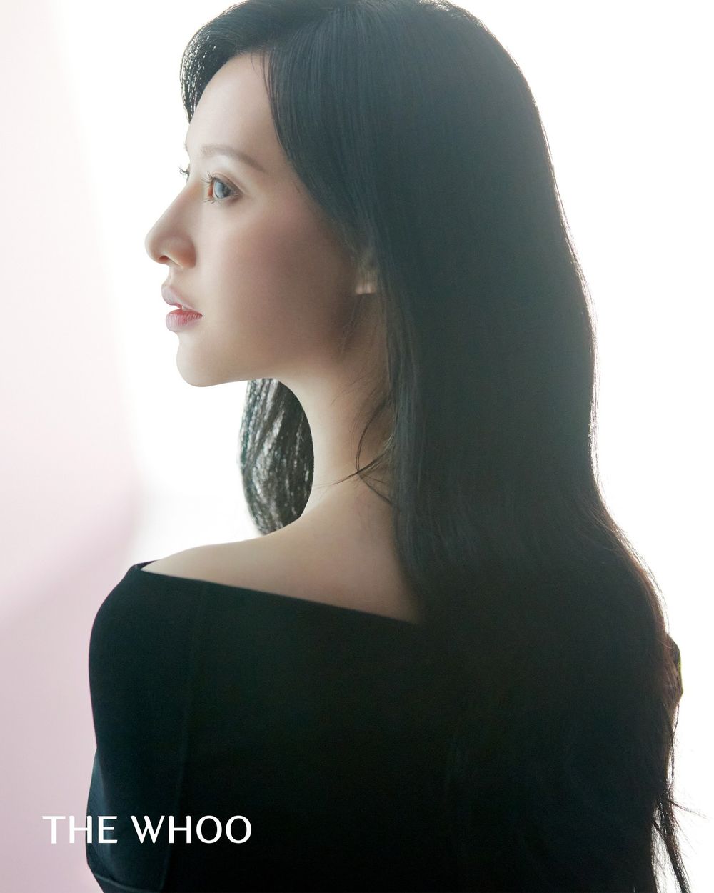 金智媛美妝資源狂炸！最美側顏狂推這罐「發光精華液」，韓國名媛人手一瓶、不老秘訣大公開！-14