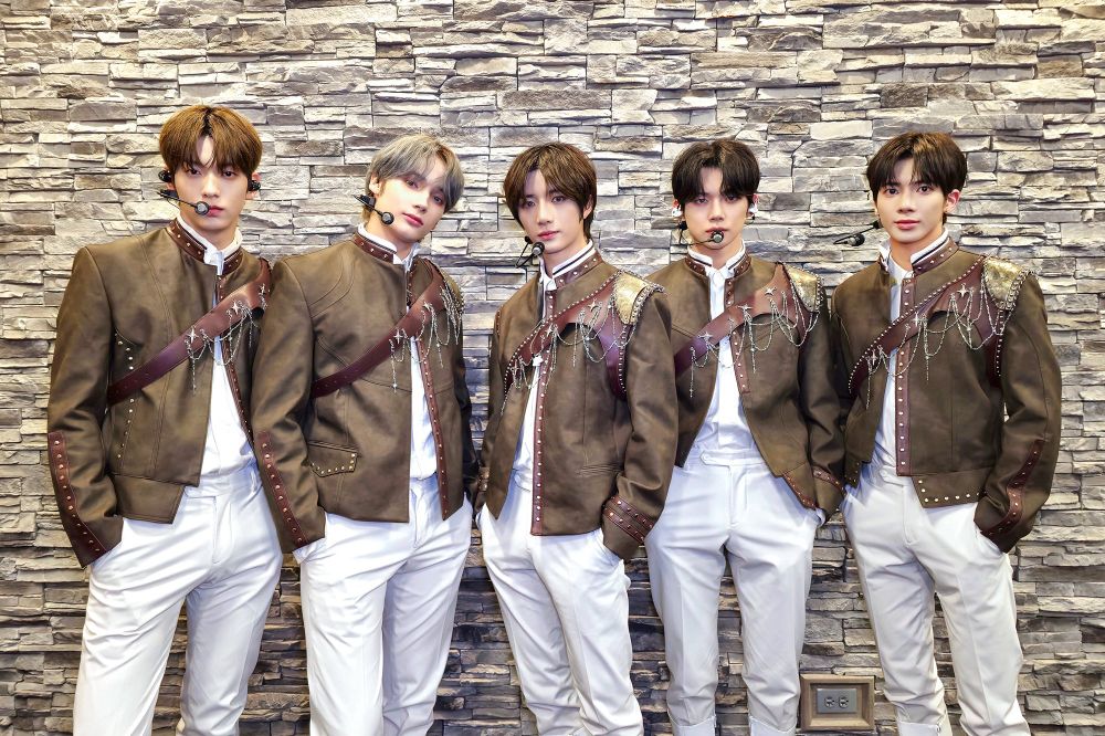 2024演唱會觀看人數最多韓團歌手TOP6！TXT、SEVENTEEN皆上榜，冠軍突破10萬人！-6