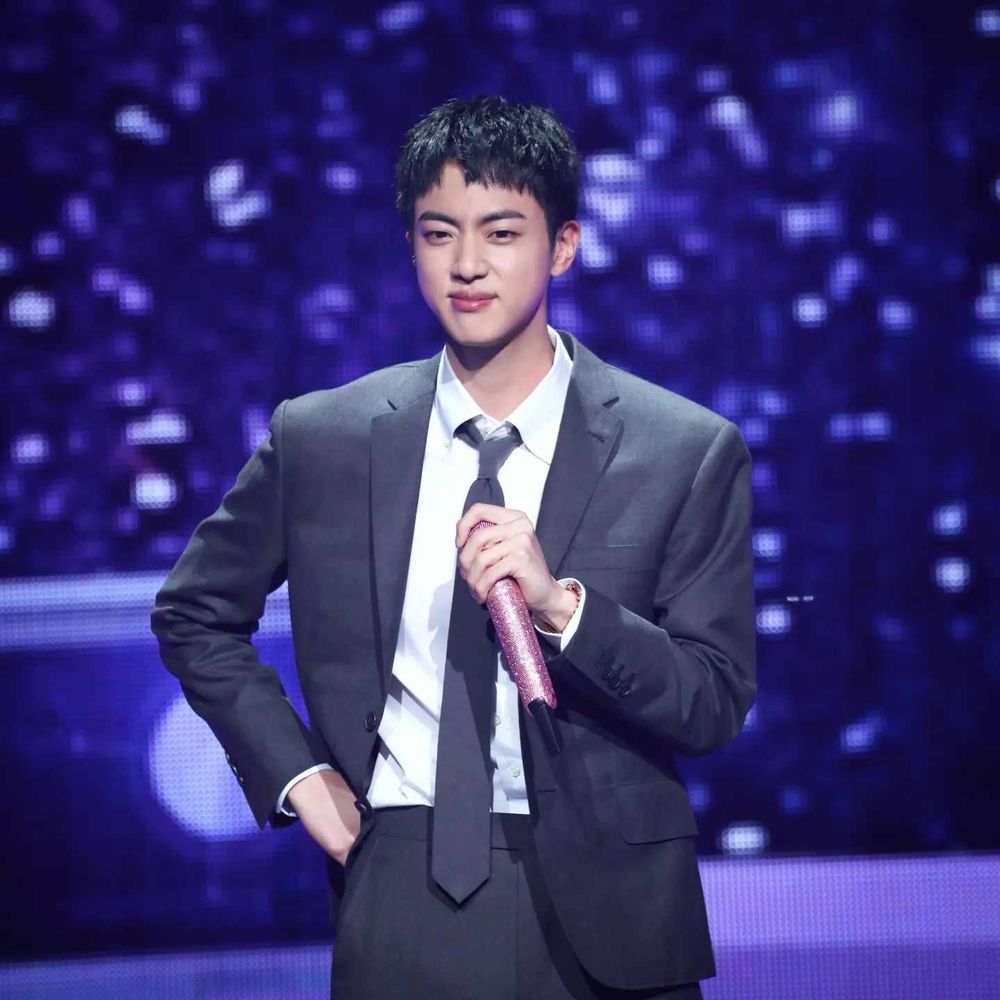 BTS防彈Jin驚喜宣布擔任2024巴黎奧運火炬手，傳遞時間日期曝光！-2