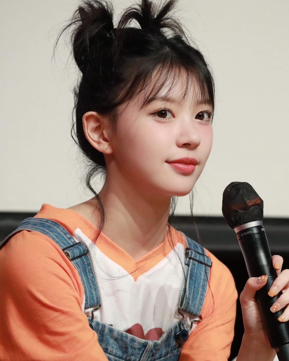 網友公認隱藏版美貌擔當女愛豆！薇娟是百年難遇門面級主唱、IVE Liz笑起來秒戀愛！-14