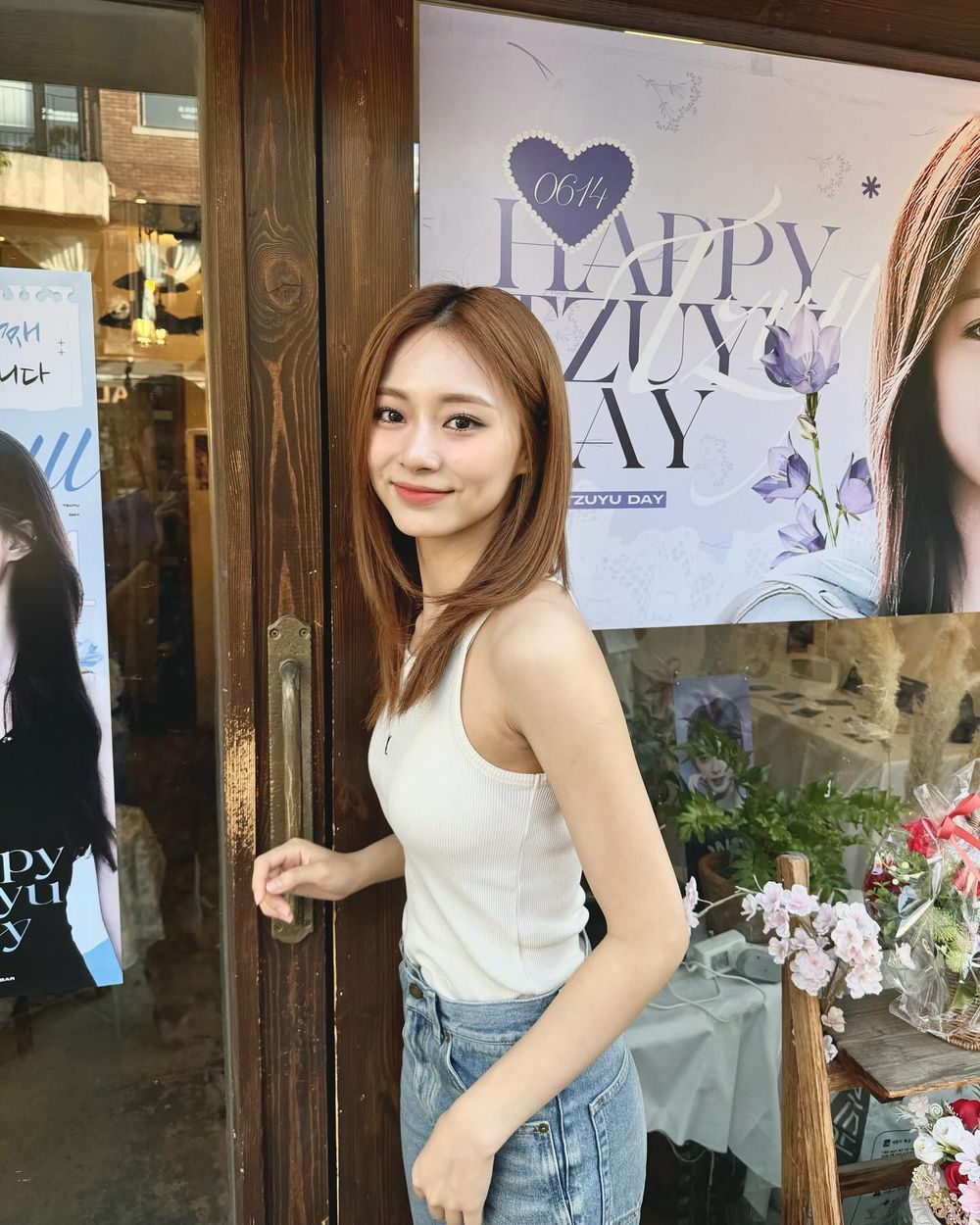 玫瑰香控韓國女愛豆盤點！張員瑛、JISOO同款香又甜又軟，舒華、子瑜竟都愛小眾玫瑰香水！-4