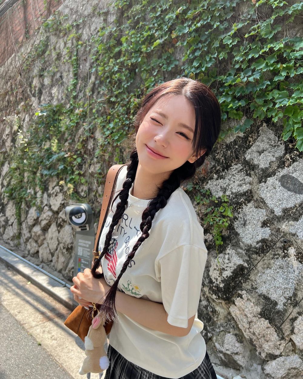 玫瑰香控韓國女愛豆盤點！張員瑛、JISOO同款香又甜又軟，舒華、子瑜竟都愛小眾玫瑰香水！-7