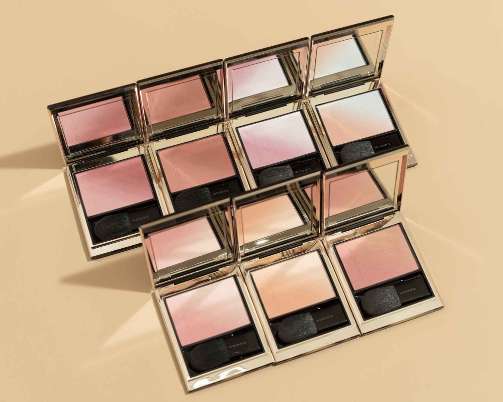 消毛孔高級珠光腮紅！SUQQU漸層腮紅全新升級，零油感粉質、顯白紅潤色選，這色號已被搶爆了！-2