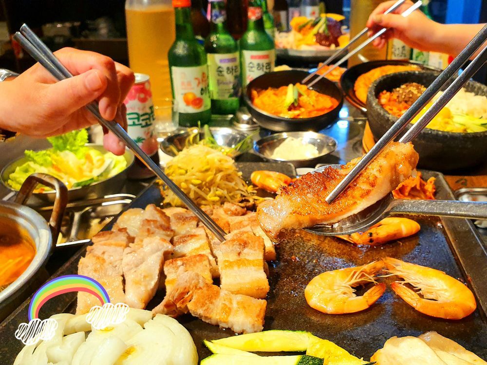 2024韓星來台都吃什麼？金世正、金秀賢都愛爆鼎泰豐，IU最愛同款麻辣鍋找到了！-10