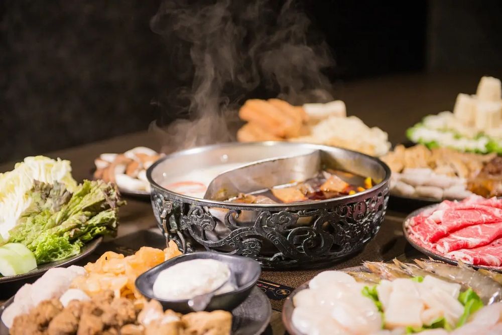 2024韓星來台都吃什麼？金世正、金秀賢都愛爆鼎泰豐，IU最愛同款麻辣鍋找到了！-14