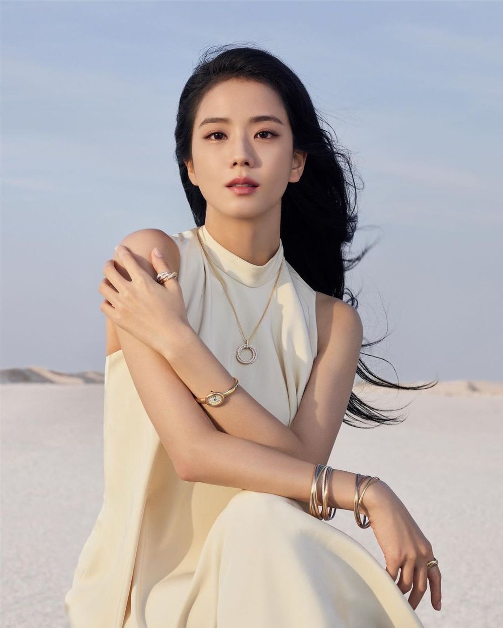 韓國5位「含著金湯匙出生」富二代女偶像！子瑜不接代言就超有錢、員瑛未成年身價近億！-10