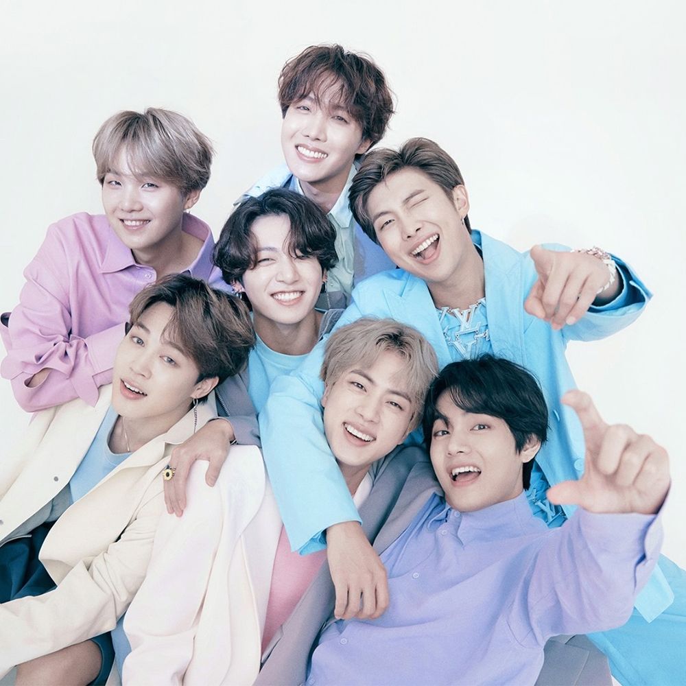 阿米老淚落下！BTS防彈時尚帝國全開：Jin退伍秒拿下Gucci！LV、Dior精品都搶合作！-18