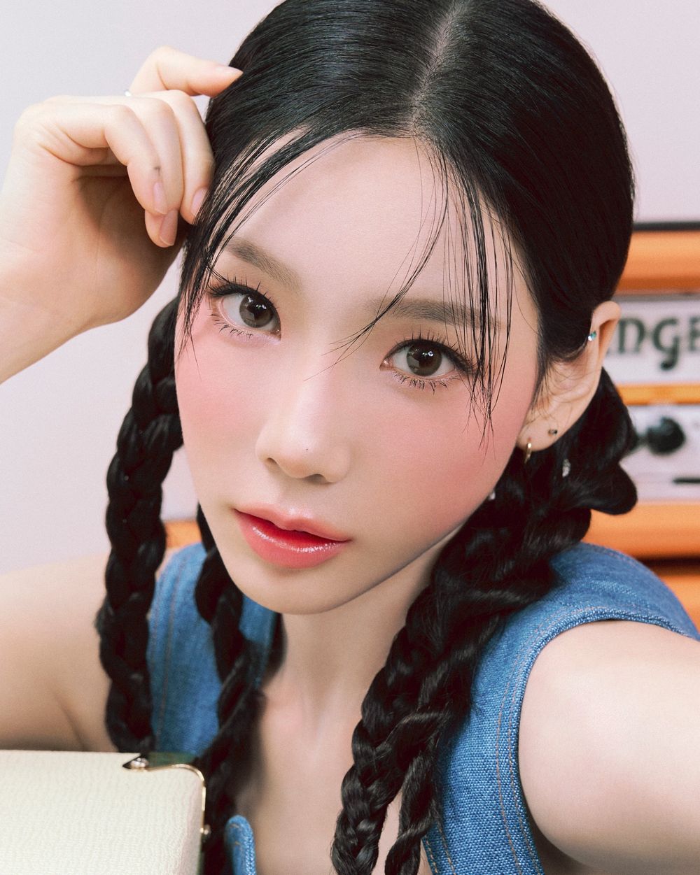 網友公認女團隱藏門面盤點！Sana、宮協咲良化身變美教科書，「她」完美複製芭比娃娃！-14