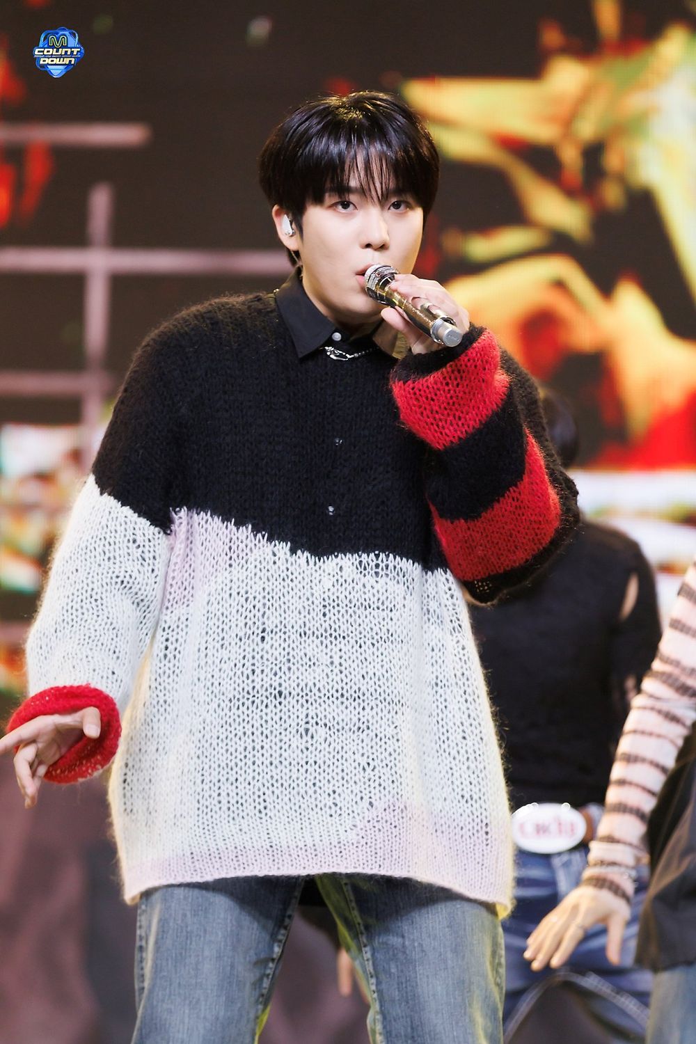 盤點8位超會飆高音的韓團主唱！DK高難度四段高音封神，恩地、太妍獲封鐵肺主唱！-3