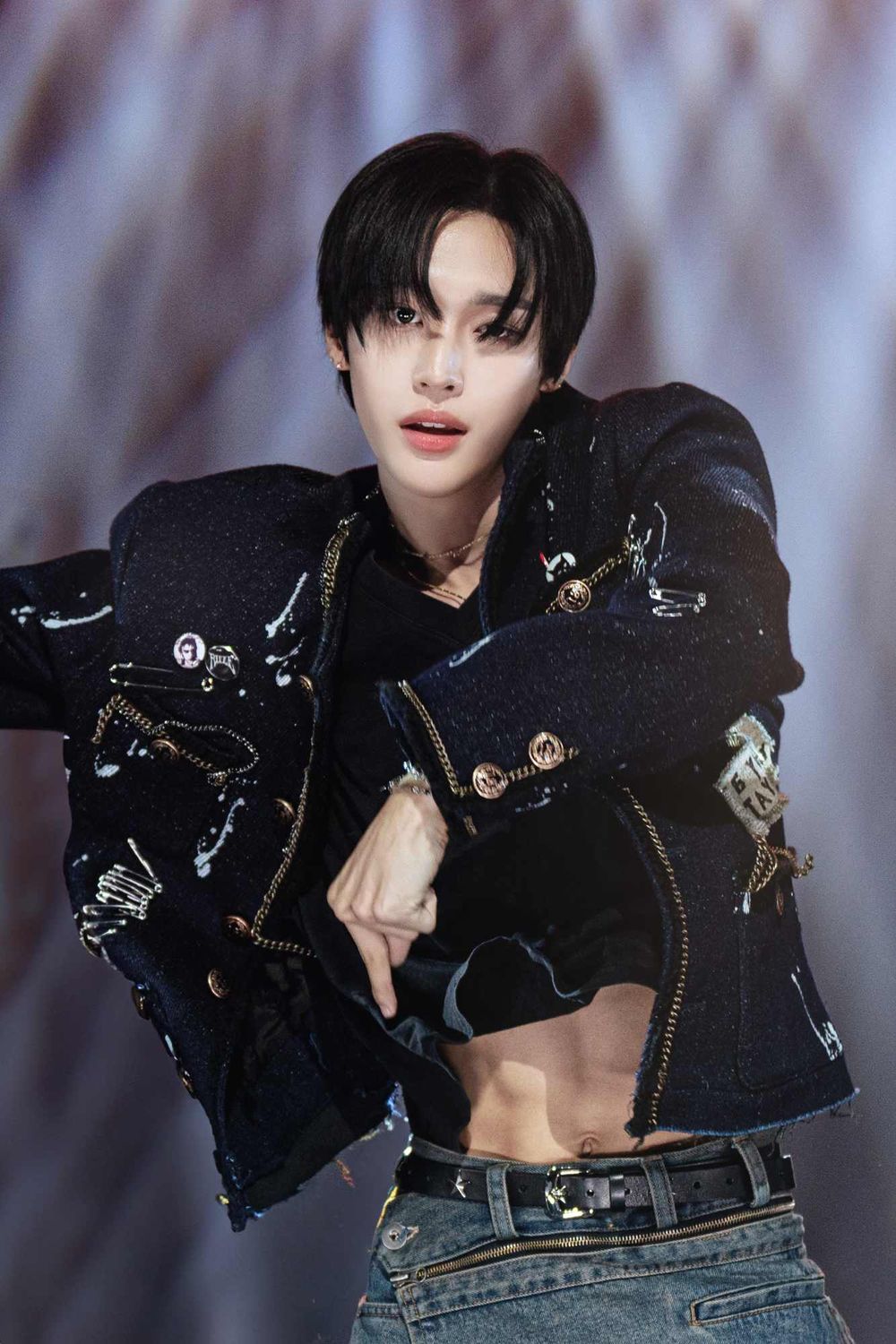 韓網熱議5位「導入精靈」男團成員！杋圭魅力低音辨識度高，Jimin、元彬美聲太震撼！-7