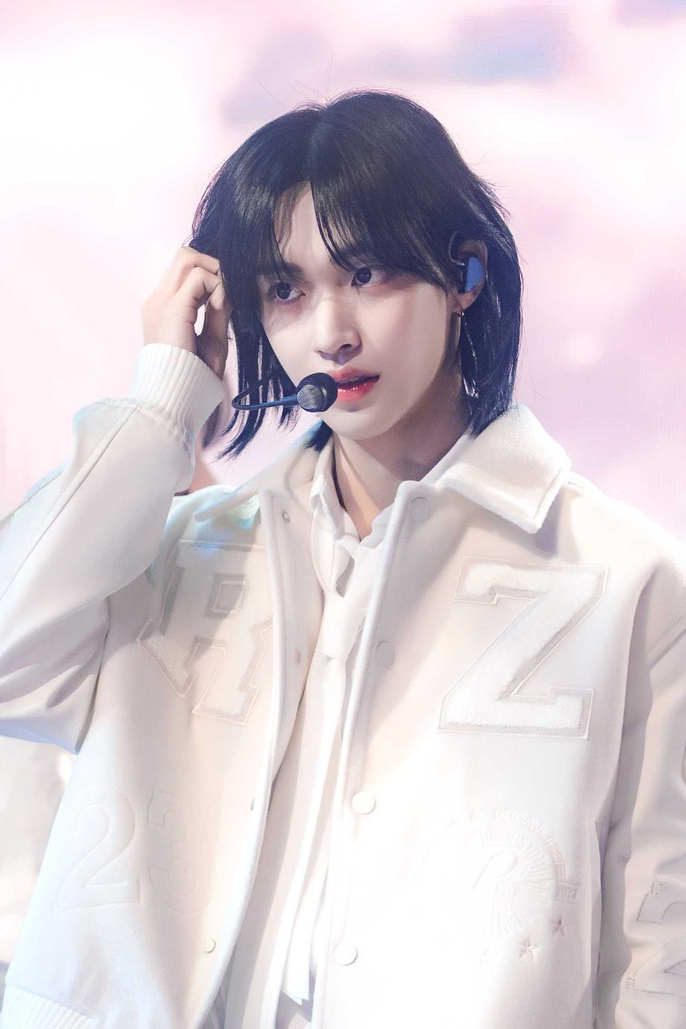 韓網熱議5位「導入精靈」男團成員！杋圭魅力低音辨識度高，Jimin、元彬美聲太震撼！-6