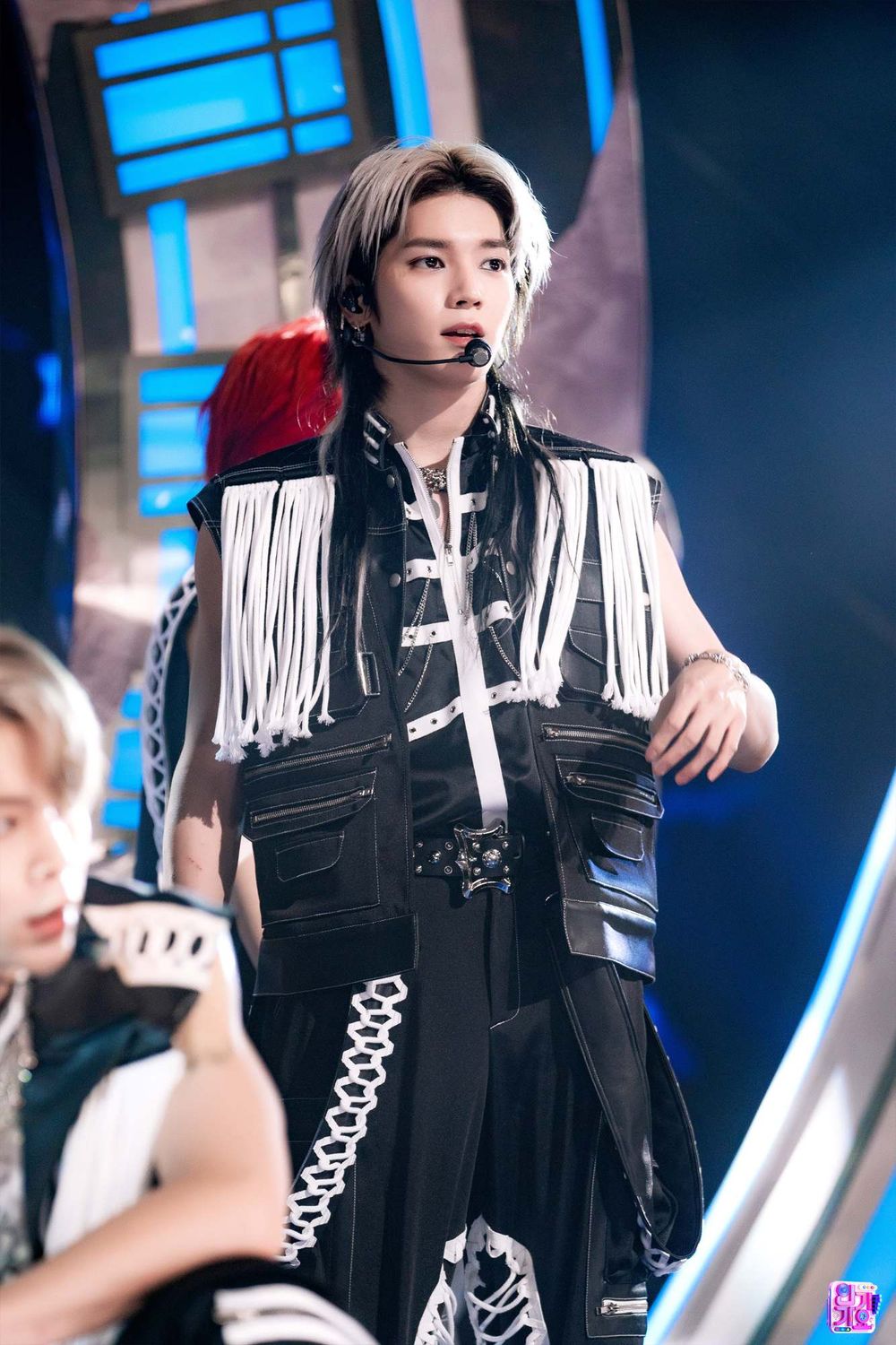 韓網熱議5位「導入精靈」男團成員！杋圭魅力低音辨識度高，Jimin、元彬美聲太震撼！-10