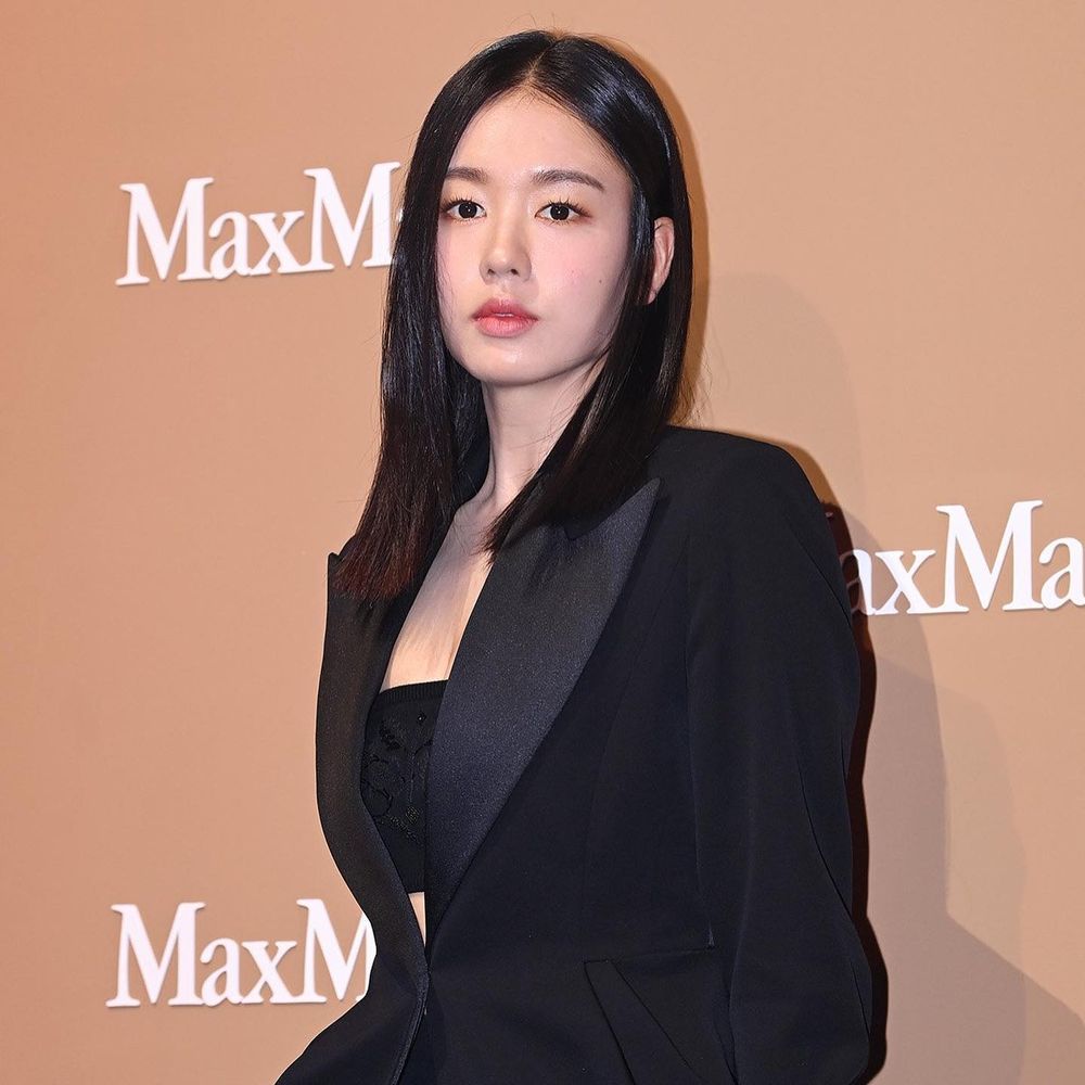 2024青龍系列大獎視后出爐！朴寶英演活憂鬱症患者，爆淚得獎感言：「撐下去會迎來清晨的！」-6