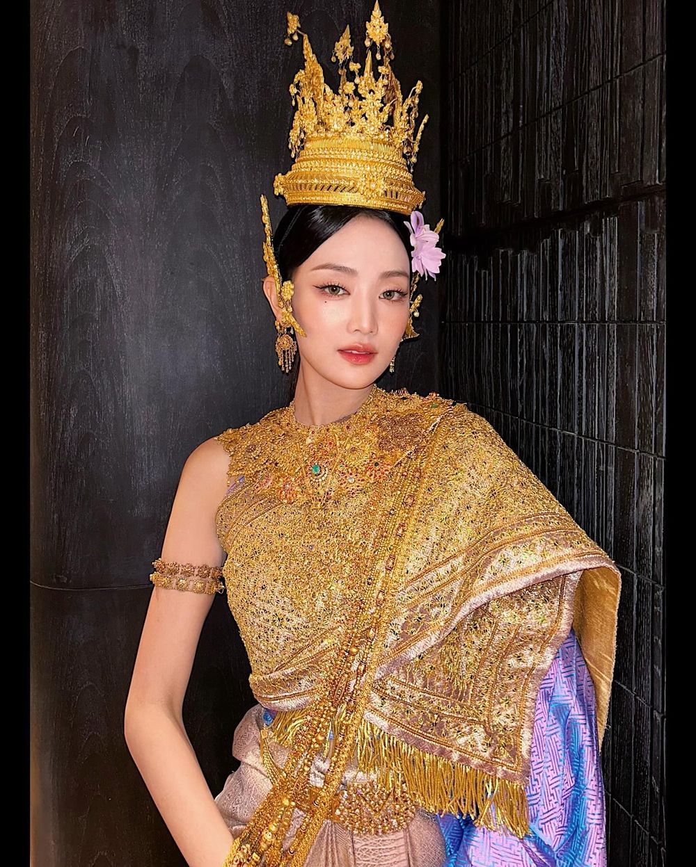 臉蛋和實力兼具「富二代韓星」盤點！泰國公主Minnie、日本名媛Mina、低調貴公子JIN...，當偶像只為完成夢想！-8