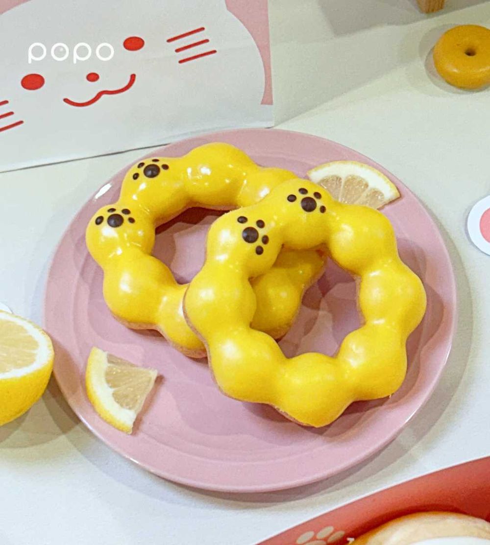 貓奴快衝！Mister Donut新品「貓咪系列甜甜圈」買五送二！貓肉球巧貝、貓掌波堤Q到捨不得吃！-9