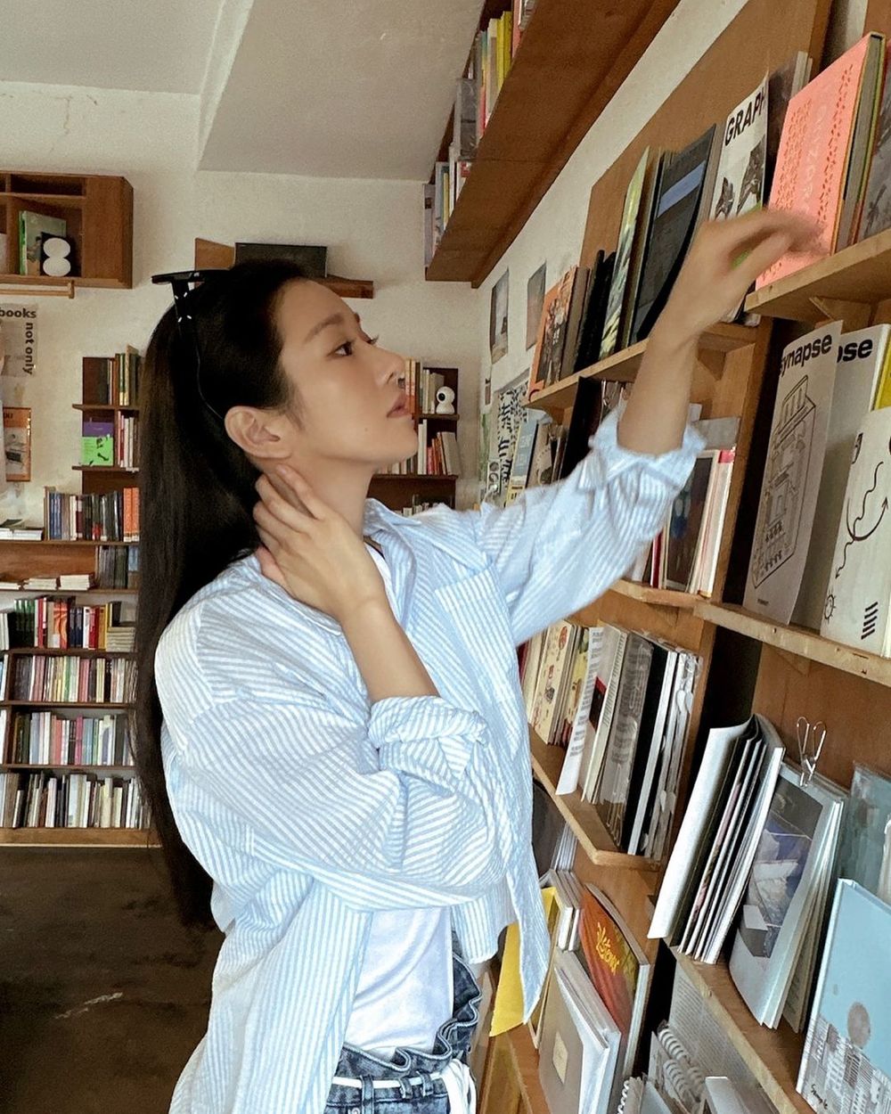 瘋批美人「徐睿知」確定換經紀公司！狂發穿搭「不科學AI側臉」網炸：她真的很美！-3