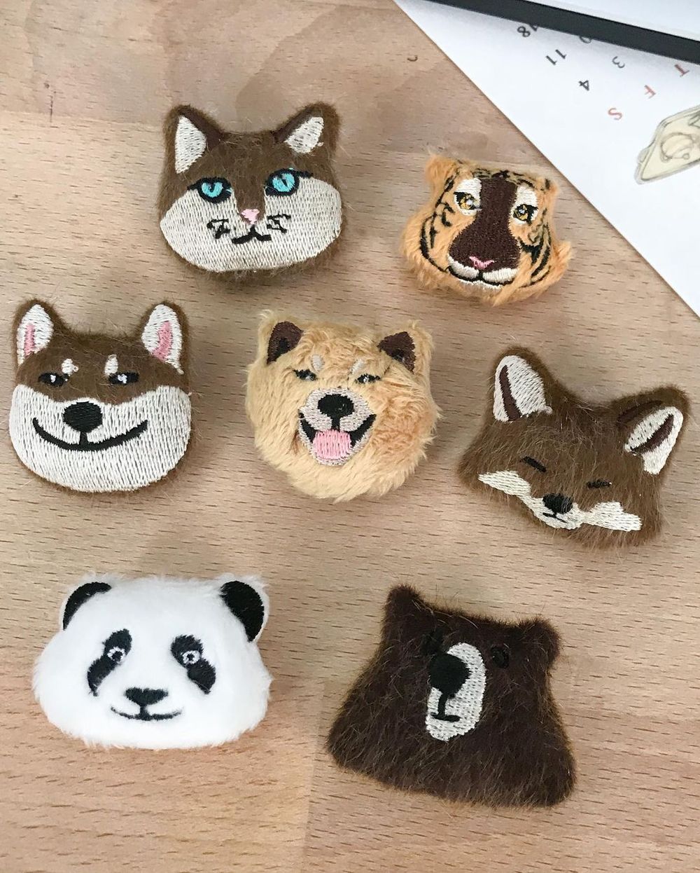 2025泰國旅遊必買3大文創品牌推薦！超萌矮袋鼠零錢包、Y2K風狗狗吊飾⋯全都泰想買！-15