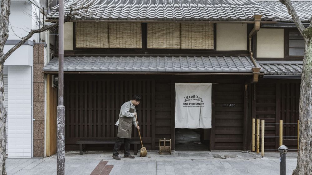 日本LE LABO京都町旗艦店開張！兩樓層百年古屋、古色古香日式中庭，再來杯特製手工抹茶、太愜意了！-8