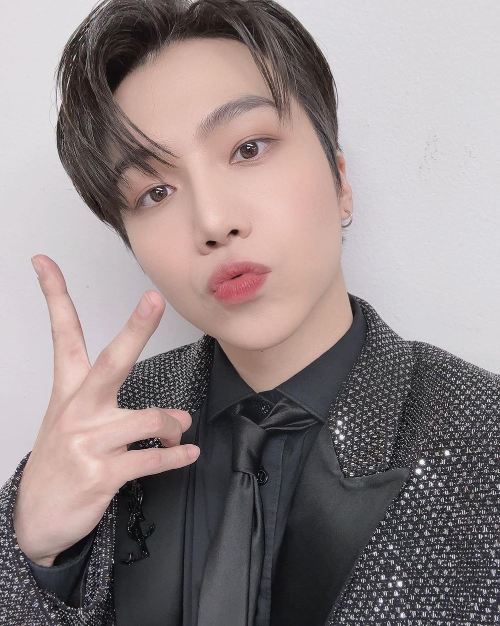 8位身高不到170公分的小個子韓國男偶像！「小巨人」WOOZI、HAN有魅力到讓人忘了身高！-10