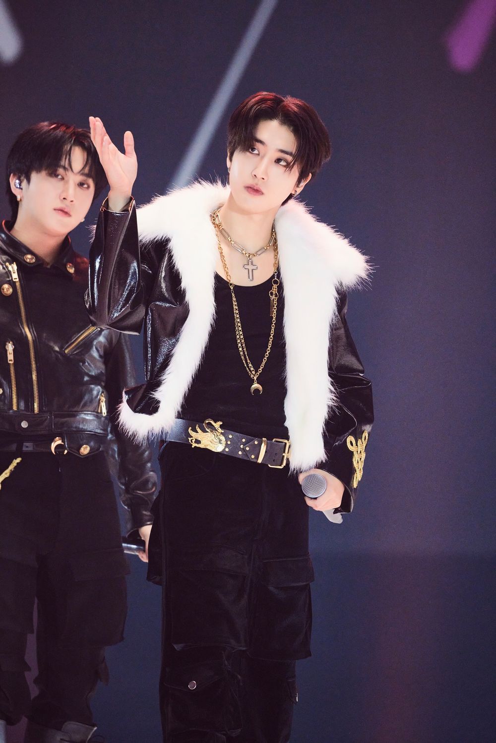 8位身高不到170公分的小個子韓國男偶像！「小巨人」WOOZI、HAN有魅力到讓人忘了身高！-17