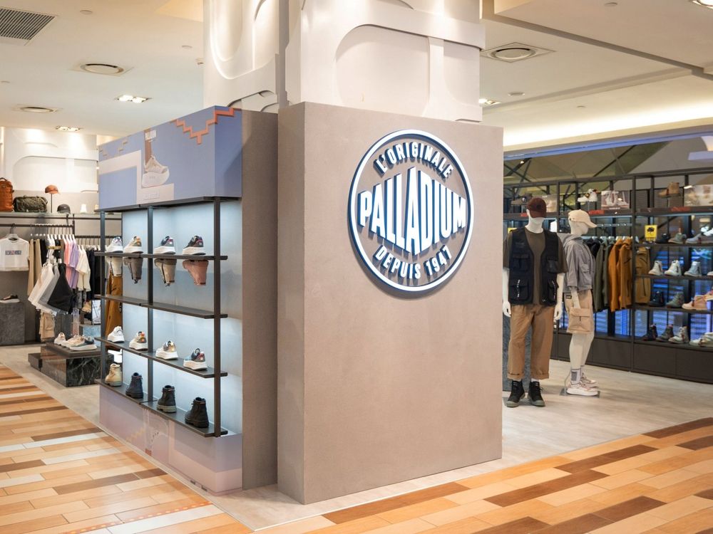 穿上腳超細！PALLADIUM櫻花粉厚底球鞋一開賣就被問爆、嬌小女生必收！-1