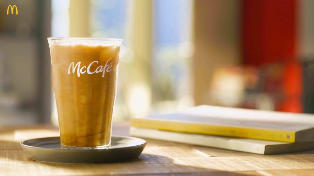 時代的眼淚回來了！麥當勞「焦糖冰奶茶、板烤雞腿堡、照燒豬肉堡」這天起強勢回歸！-2