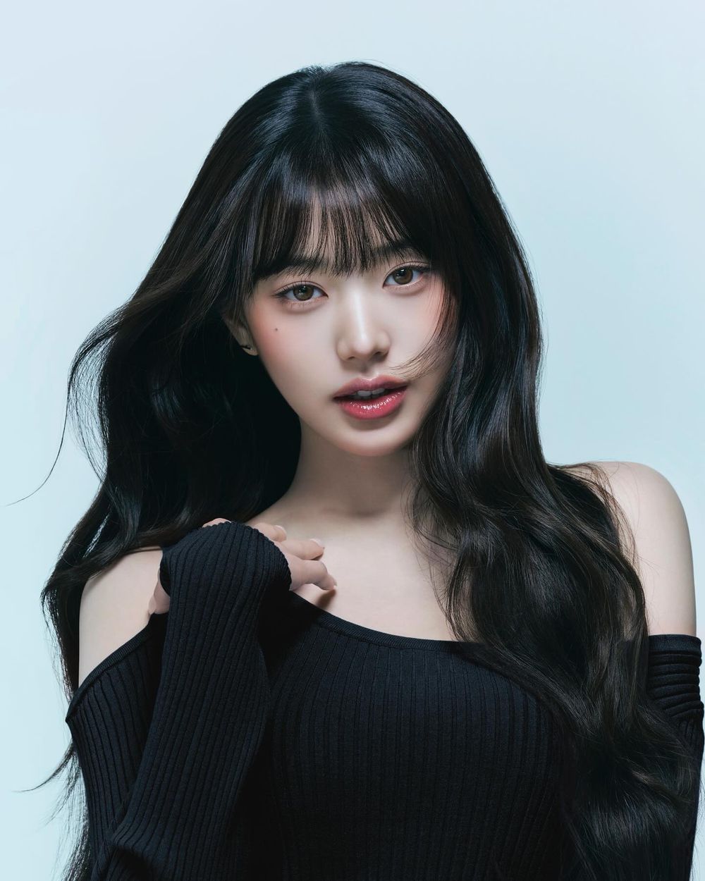 張員瑛擔任卡詩全新品牌大使！首推Kérastase巴黎卡詩「金緻柔馭露」是她頭髮柔滑閃亮如絲緞的秘訣！-5