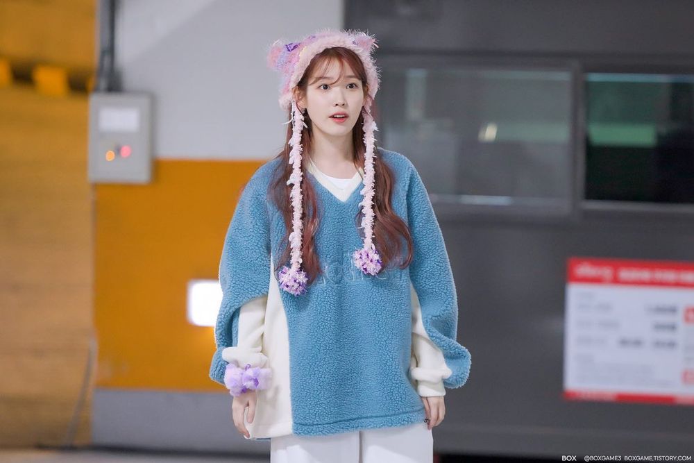 IU本人美到哭！2024 IU台灣演唱會「舞台造型」搶先看、是真仙女降臨！-5