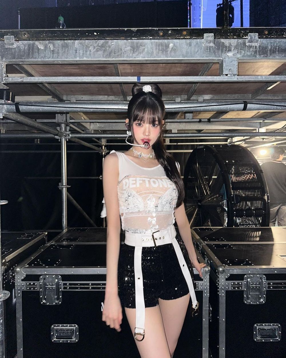 不敢相信！6位擁有「不科學螞蟻腰」女偶像！IU、張員瑛、「她」腰只有17吋！？-6