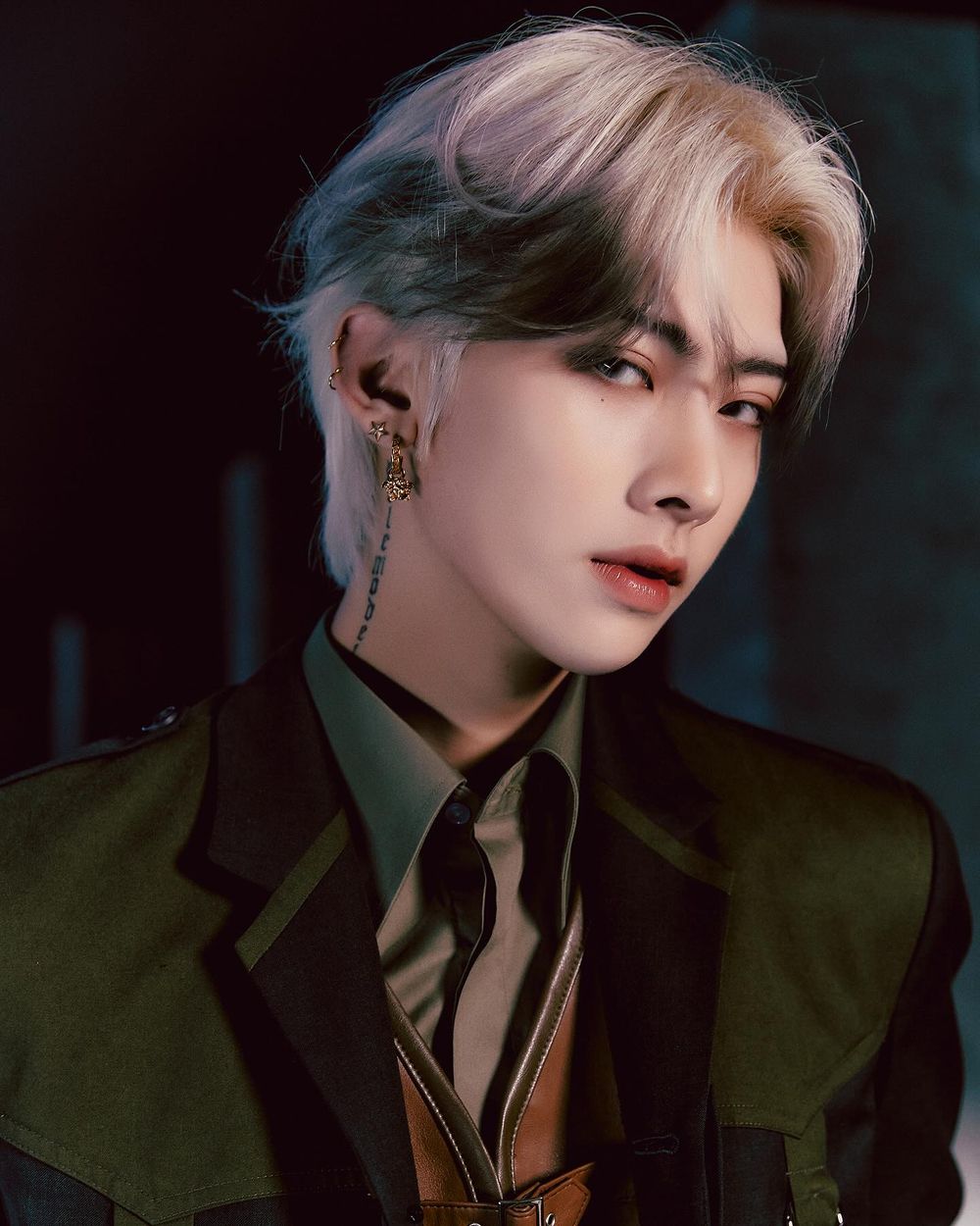 韓網熱議7位「冷美男」韓國偶像！成訓、圓佑自帶高冷貴族氣質，「冰山王子」是他！-2