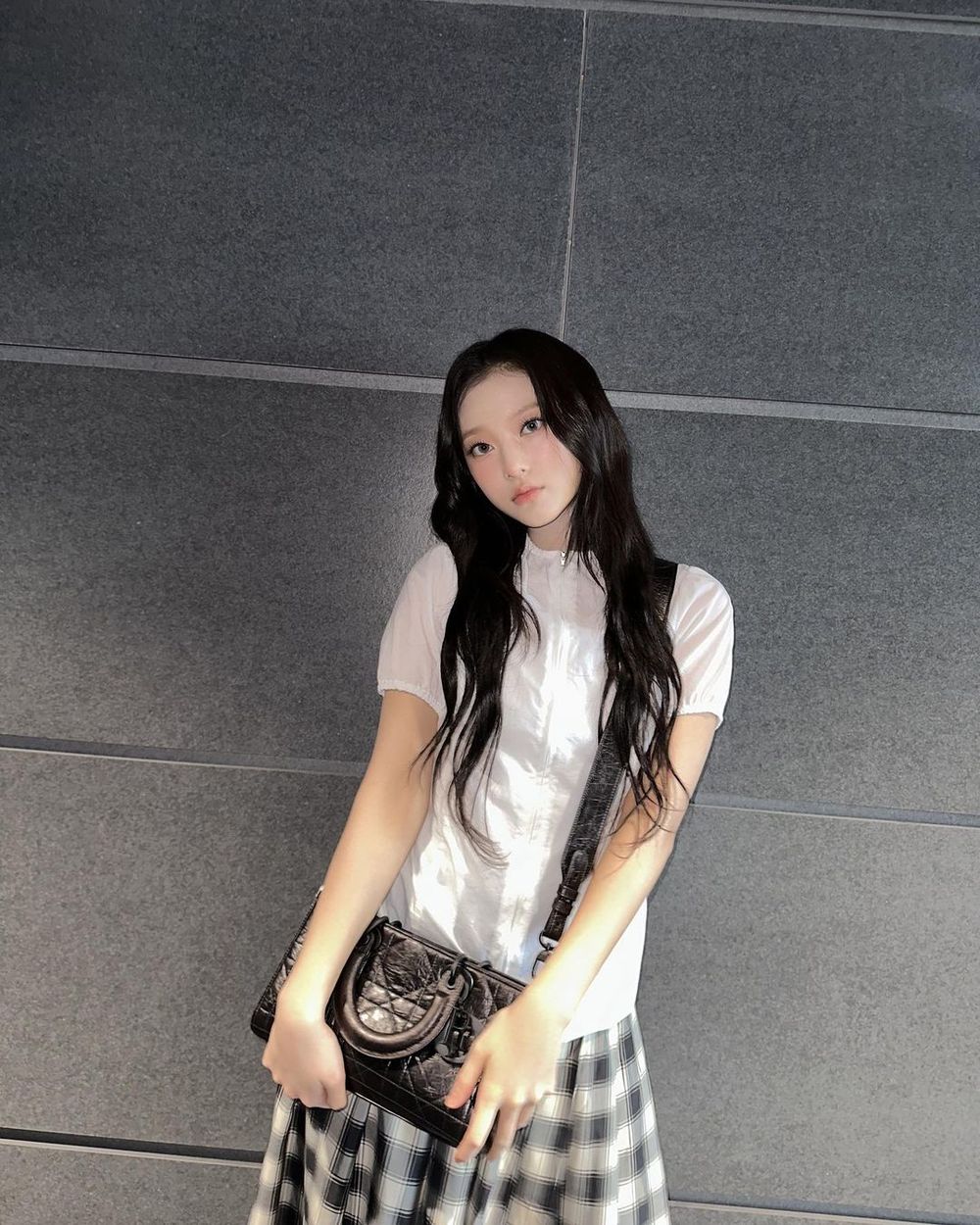 盤點6位「自帶好命千金感」女偶像！員瑛、Minnie、「她」真的是皇族後裔？！-11