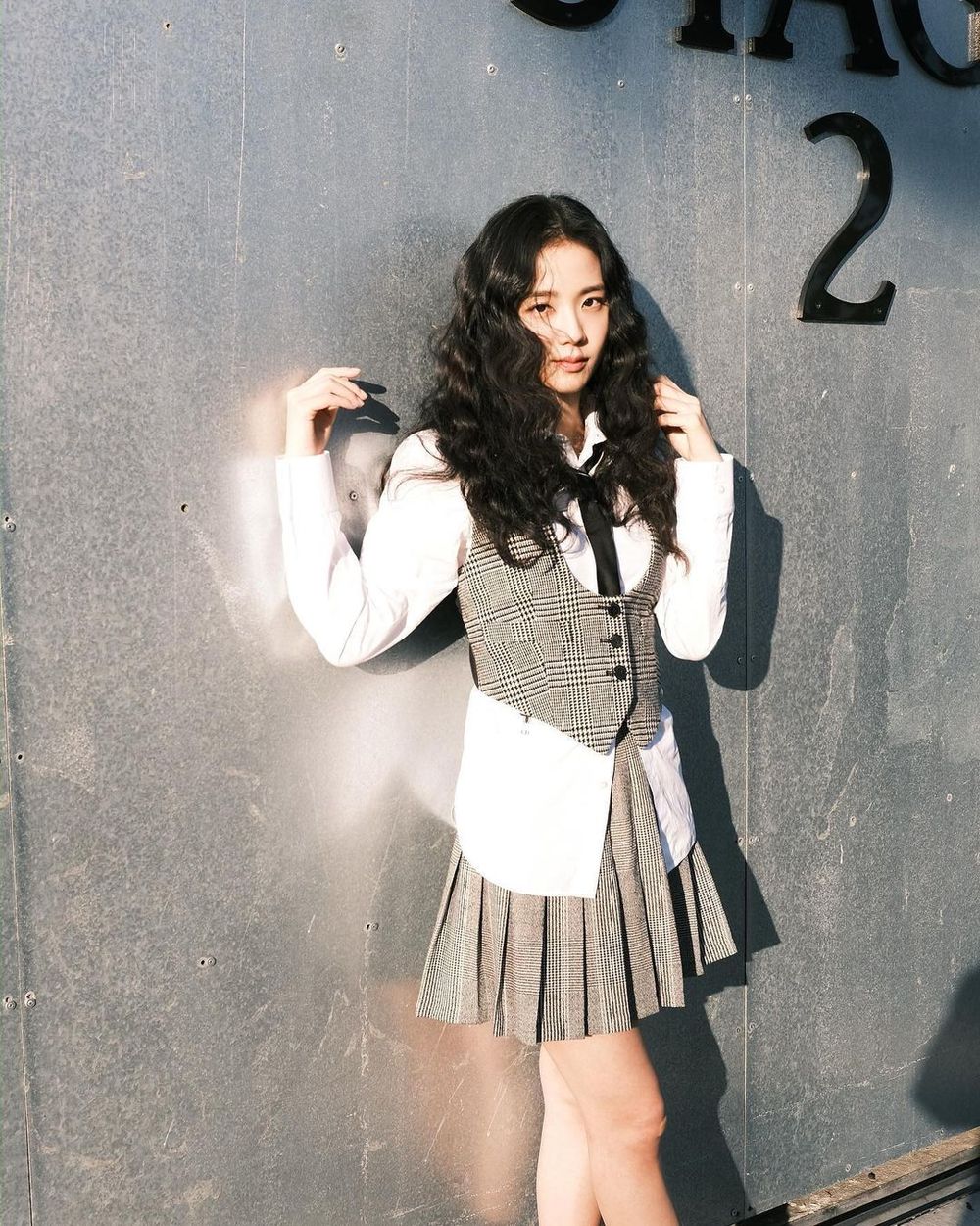 盤點6位「自帶好命千金感」女偶像！員瑛、Minnie、「她」真的是皇族後裔？！-13