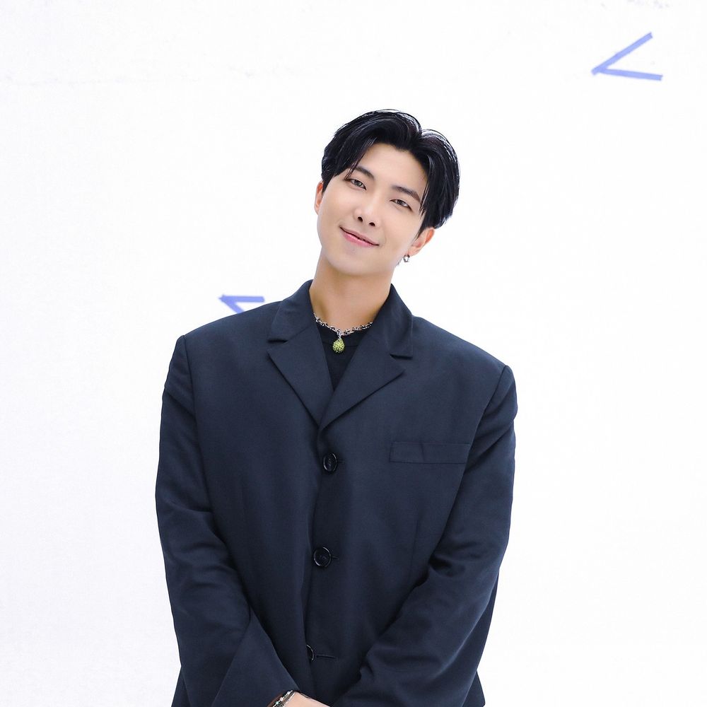 盤點8組「版權富翁」KPOP韓國歌手！田小娟、WOOZI詞曲完全難不倒，SUGA被封神曲製造機！-14