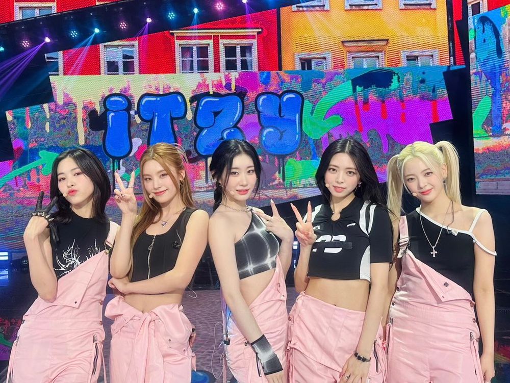 韓網熱議！8組刀群舞最整齊的韓團！ITZY、SKZ整齊度超驚人，這團舞蹈同步率太狂！-4