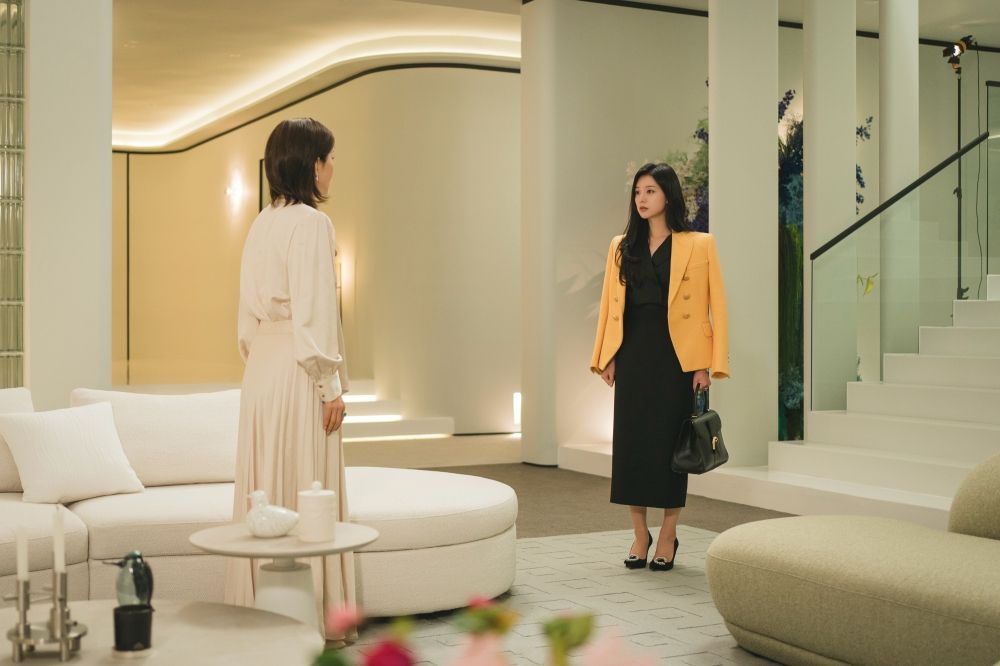 Delvaux手提包在紅什麼？《淚之女王》金智媛最愛、「這款」名媛貴婦人手一顆！-9