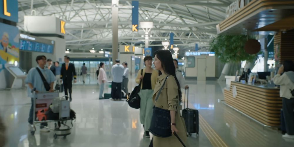 Delvaux手提包在紅什麼？《淚之女王》金智媛最愛、「這款」名媛貴婦人手一顆！-10